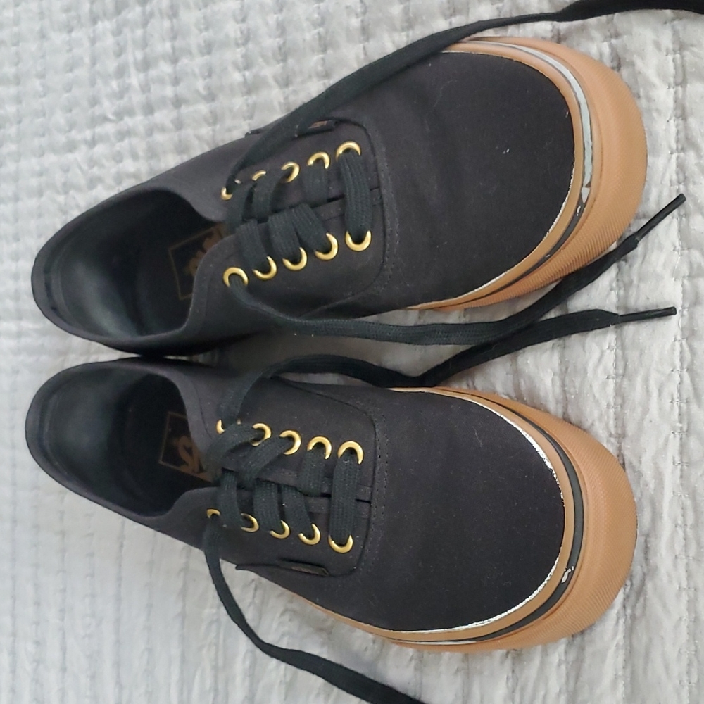 Vans Authentic Black Gum Sole Men's Size 9/Women's size 10.5